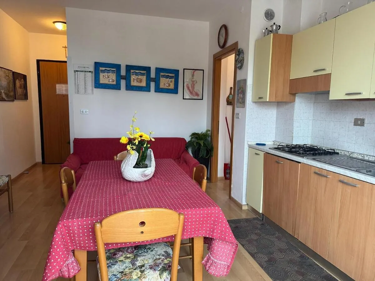 Beachfront Apartment Free Park - Jesolo Beach Italie
