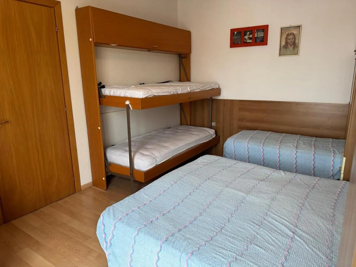 Beachfront Apartment Free Park - Jesolo Beach Italie